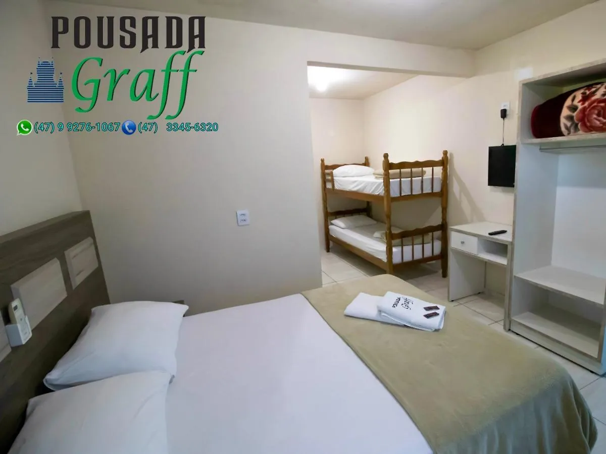 بيت ريفي Pousada Graff بنها